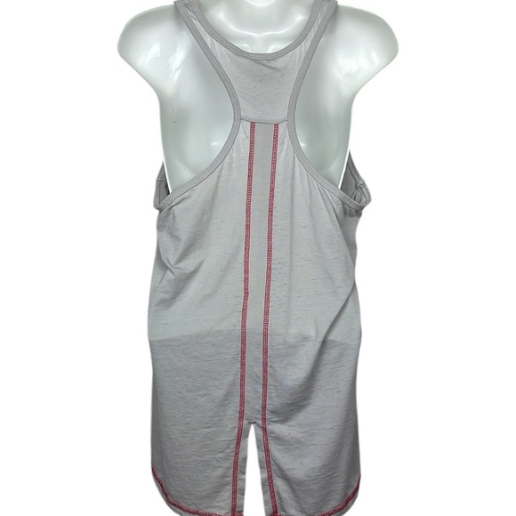 EUC ARIAT Women’s Distressed Tank-Top (COWBOY Take Me Away) Gray/Red Size XL - Picture 6 of 9